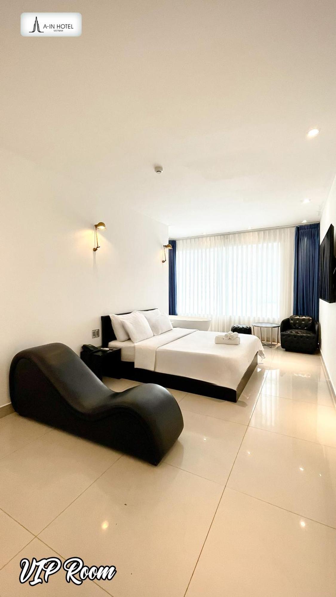 A In Hotel Riverside Ho Chi Minh City Bagian luar foto